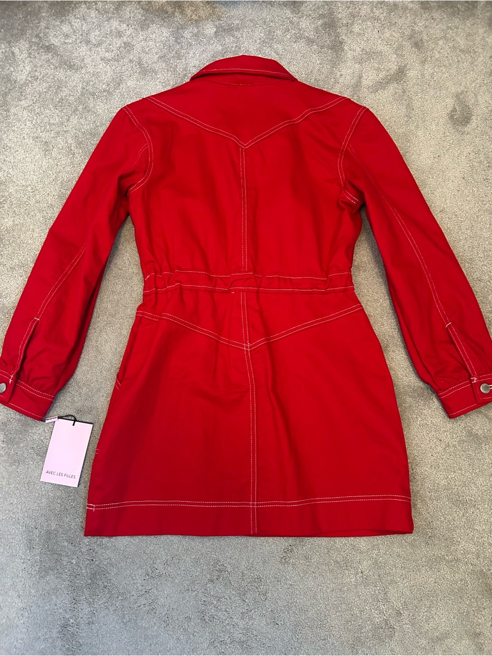 Avec Les Filles Red Long-Sleeve Button Dress with Contrast Stitching - Picture 5 of 8